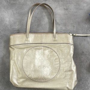 Gold tote bag